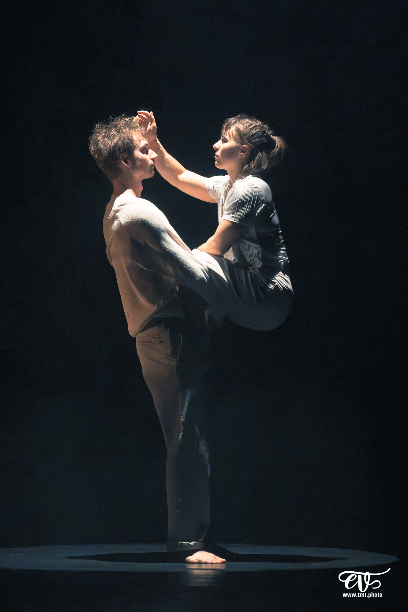 N.ORMES (AGATHE & ADRIEN)